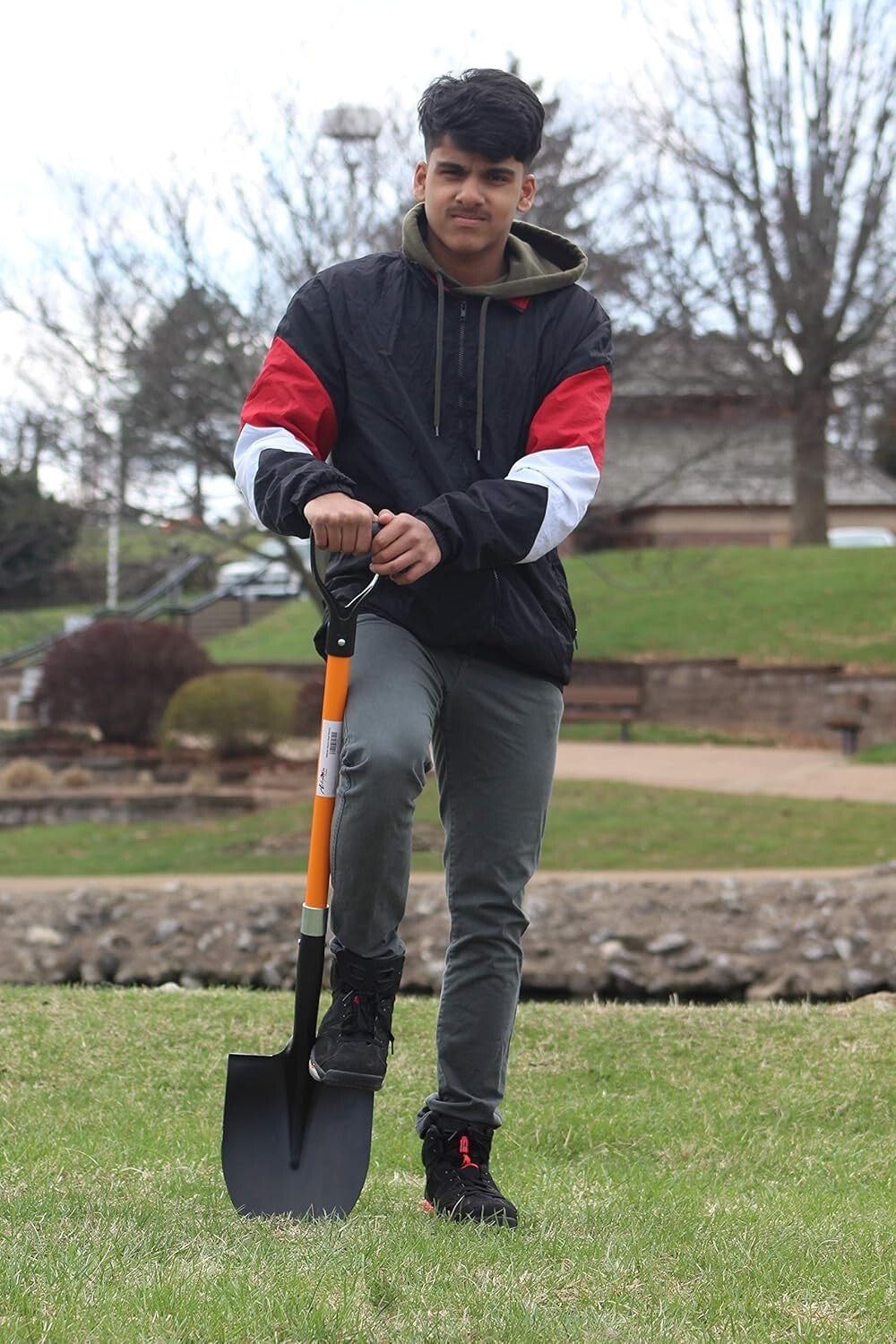 41-Inch Heavy-Duty Digging Shovel with Ergonomic D-Handle - Ideal for Garden ...