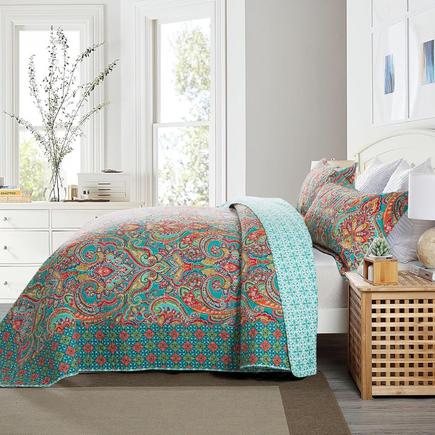 Luxurious Cotton Quilt Set with Gorgeous Floral Pattern - California King Size