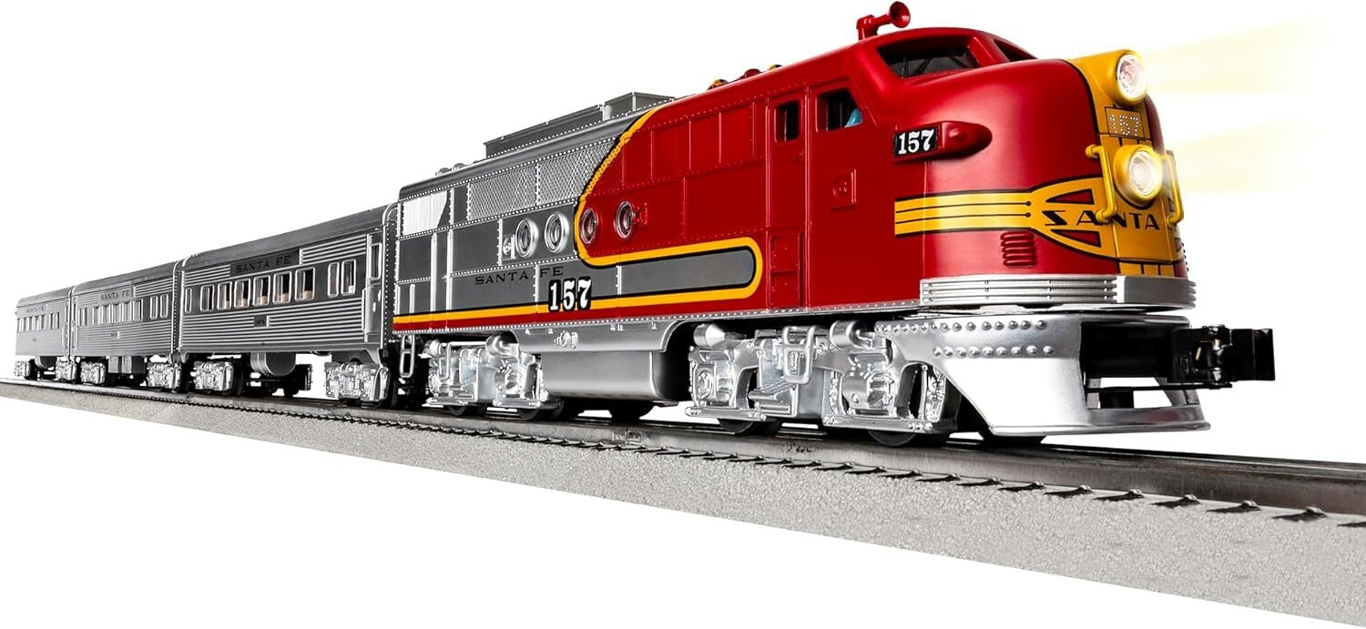 Electric Santa Fe O Gauge Train Set with LionChief & Voice Streaming Control