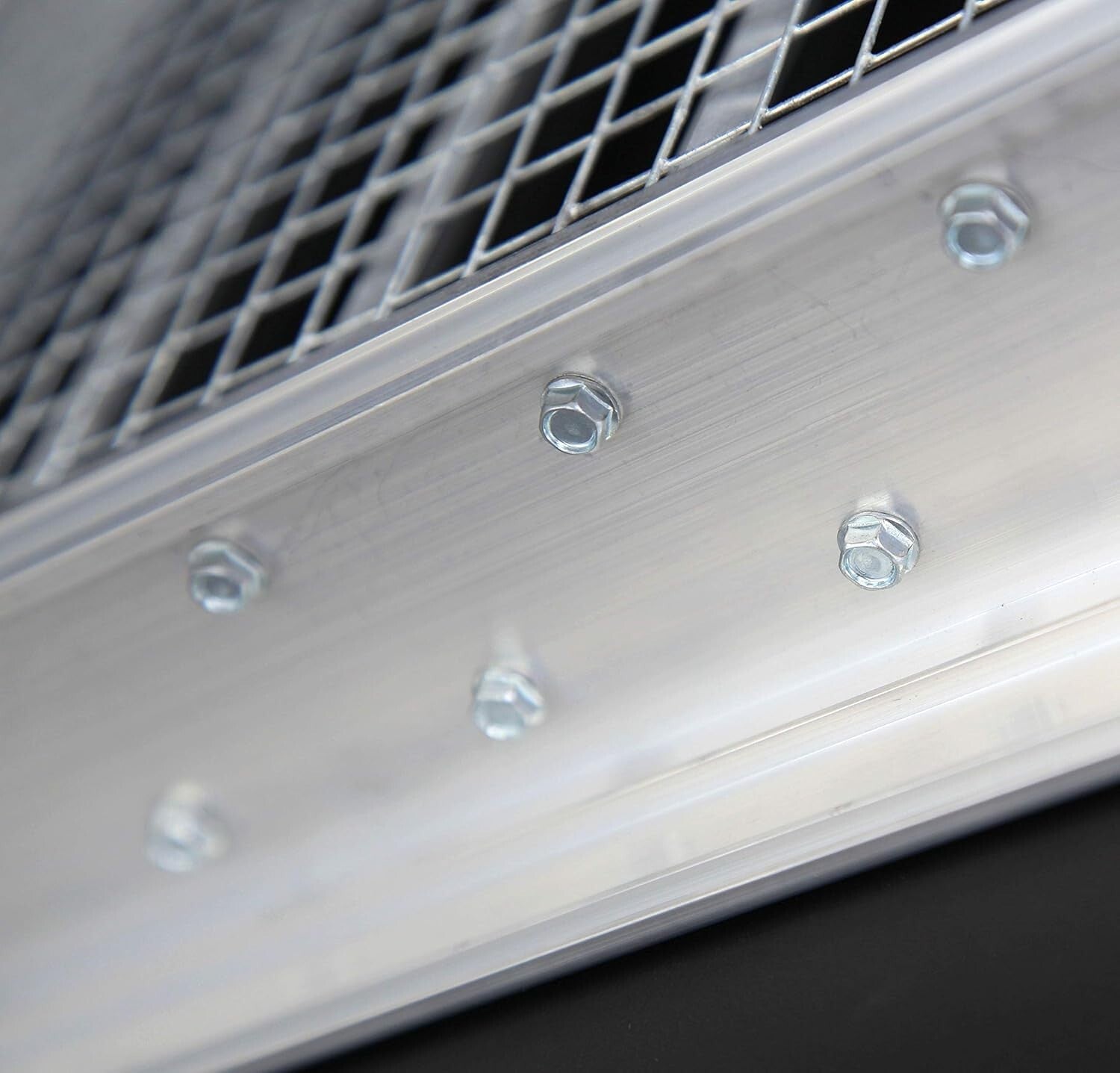 Elegant 14" x 24" Aluminum Exterior Louver Vent - Weather-Resistant & Pest-Proof