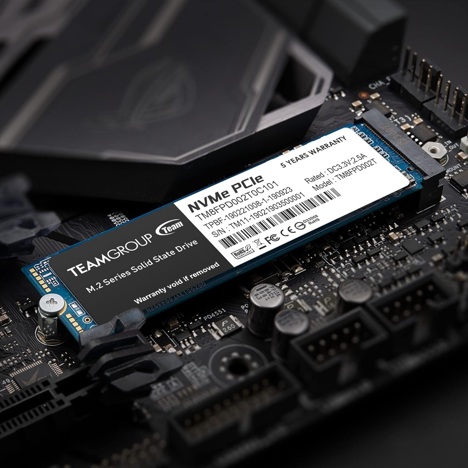 Portable 2TB NVMe M.2 SSD - Lightning Fast 1,800 MB/s for Creative Professionals
