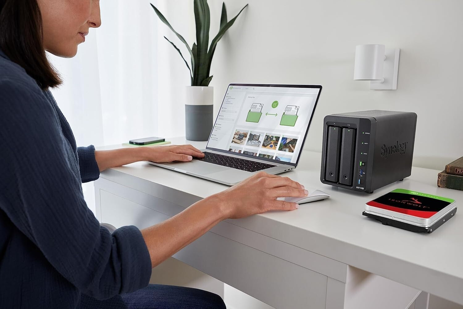 Reliable 12TB IronWolf HDD for RAID Network Storage - 5-Year Warranty Included