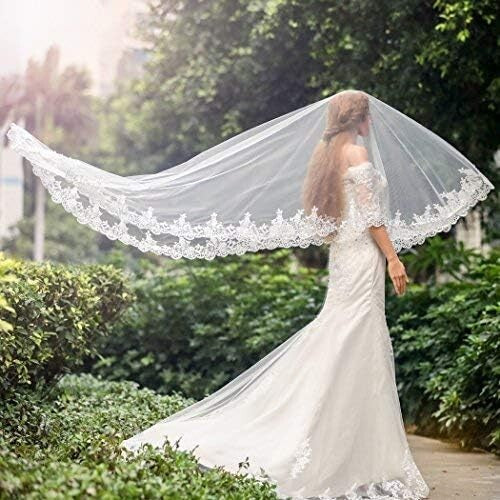 Elegant Lightweight Bridal Veil - 106 Inch Tulle with Lace and Secure Comb