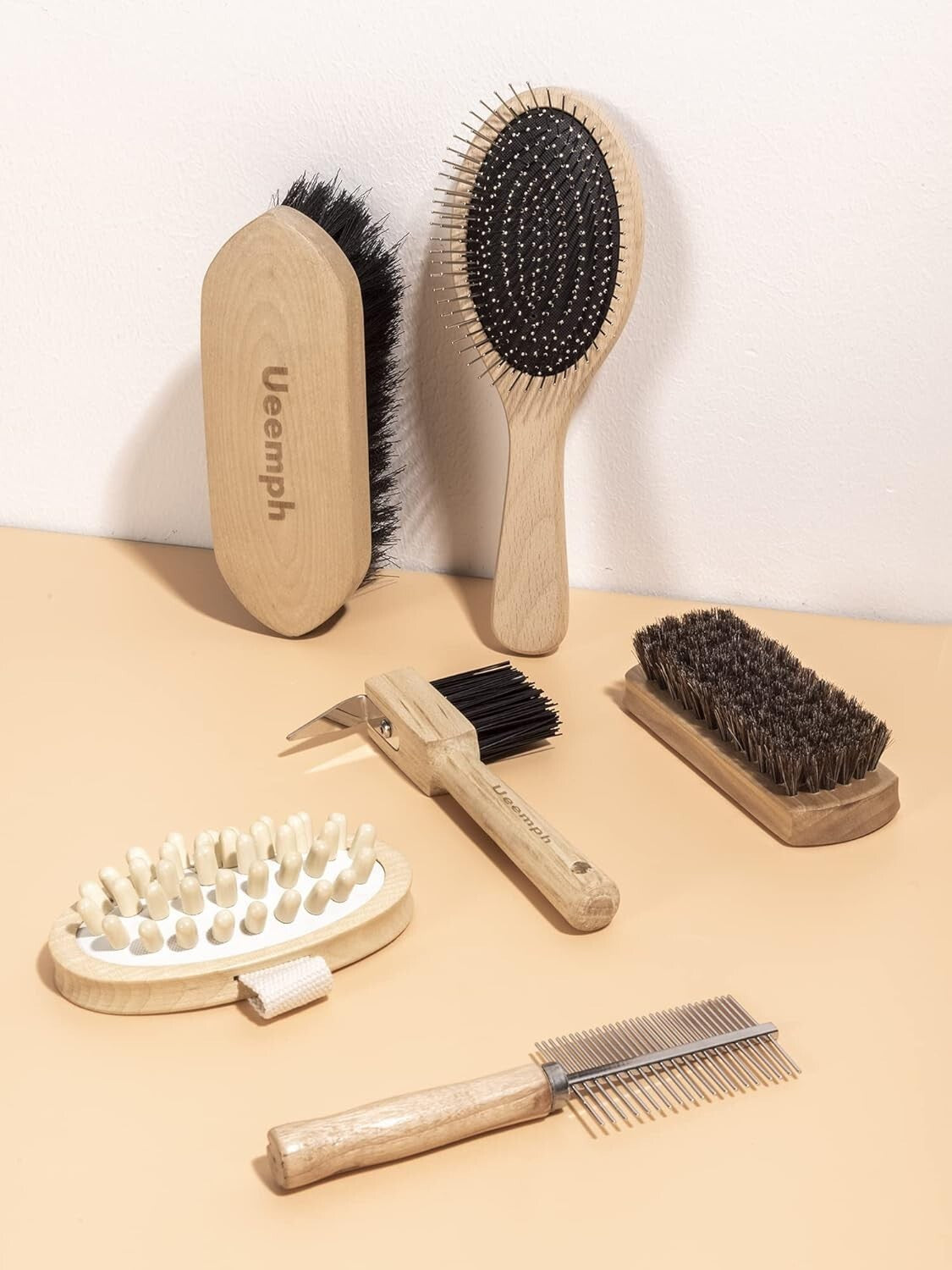 Durable Horse Grooming Set with Brushes, Gloves & Storage Tote - Black Edition