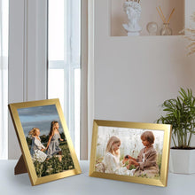 Load image into Gallery viewer, Premium Quality 4x6 Gold Multi Picture Frames - Perfect for Every Occasion