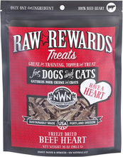 Load image into Gallery viewer, All-Natural 10 Oz Freeze-Dried Beef Heart Treats for Dogs &amp; Cats - Training Aid