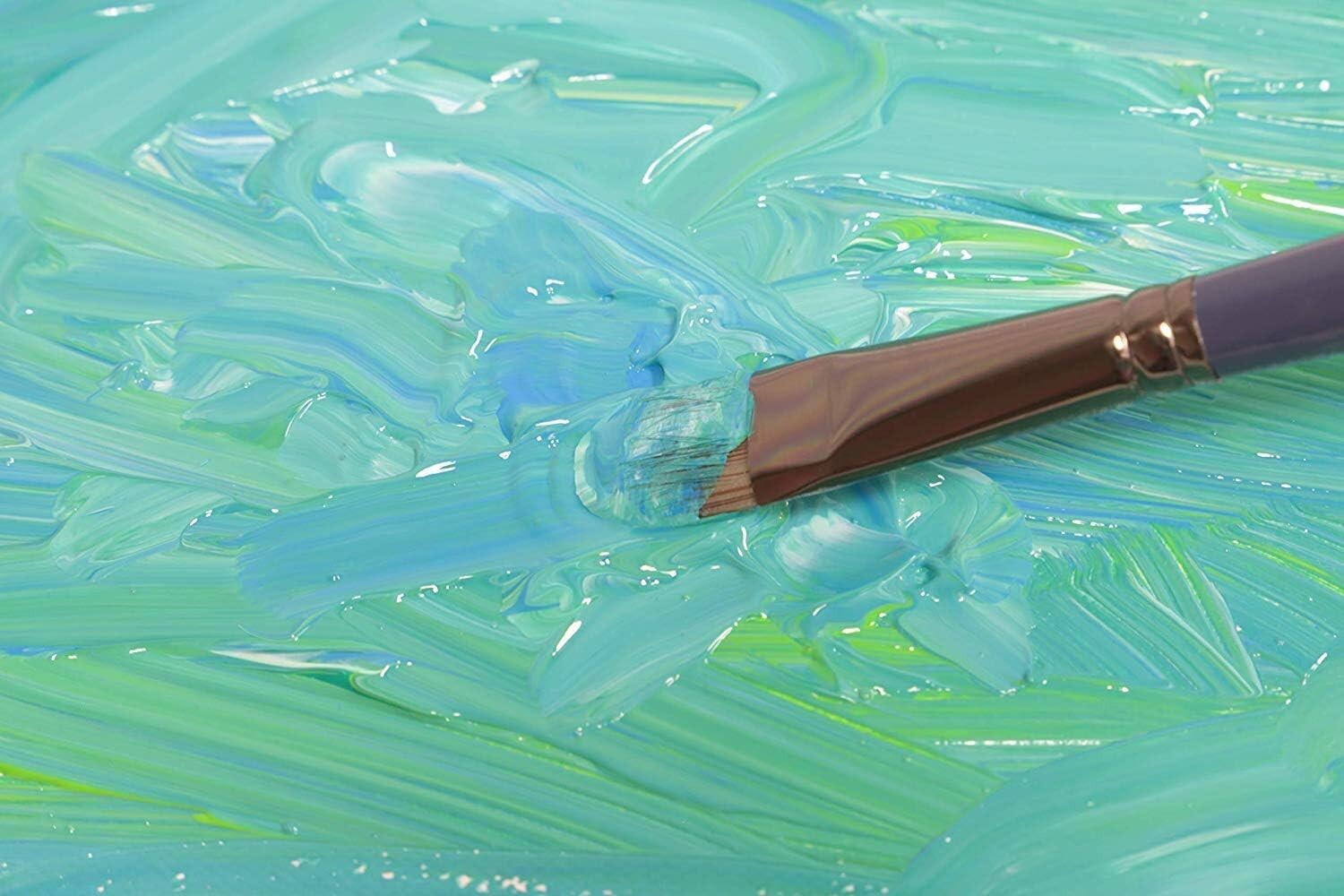 15-Piece Premium Paint Brush Set in Roll Case - Perfect for Artists Everywhere