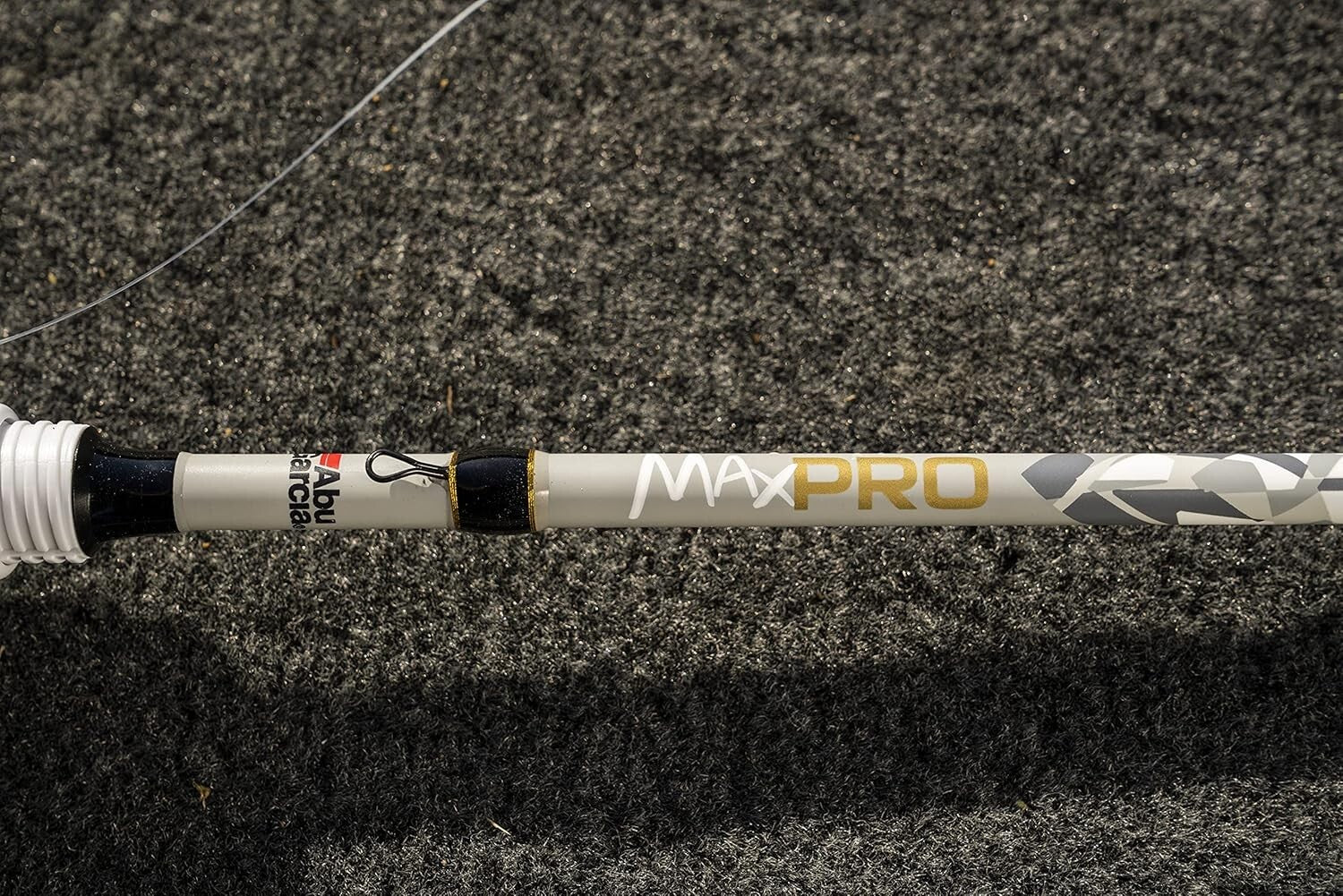 Max Pro Low Profile Baitcast Fishing Reel - Lightweight & High Recovery