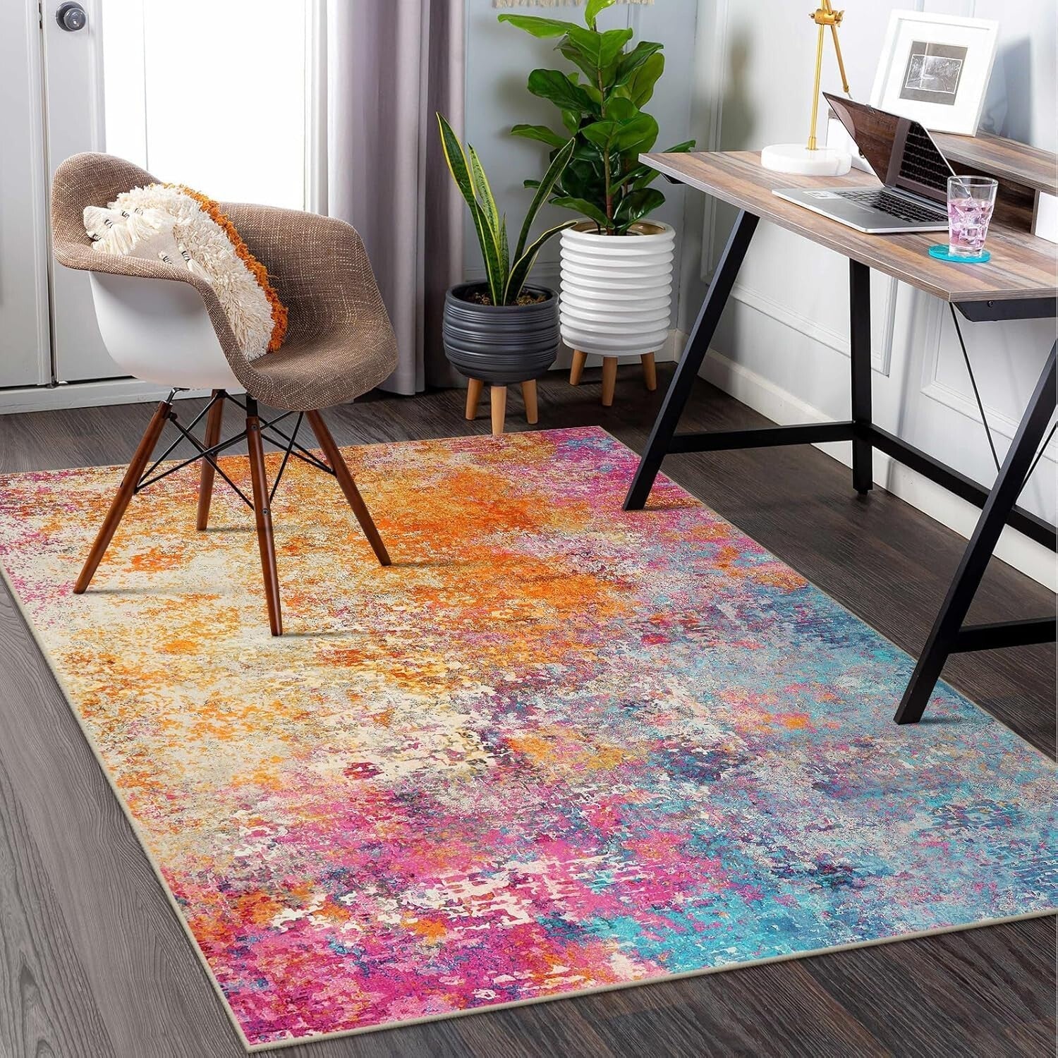 Modern 5' x 7' Soft Low Pile Non-Slip Area Rug - Pet Friendly & Stain Resistant