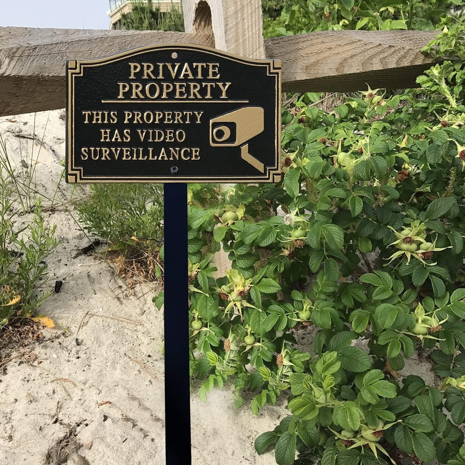 Durable Decorative Garden Boss Private Property Sign with Alumi-Shield Coating