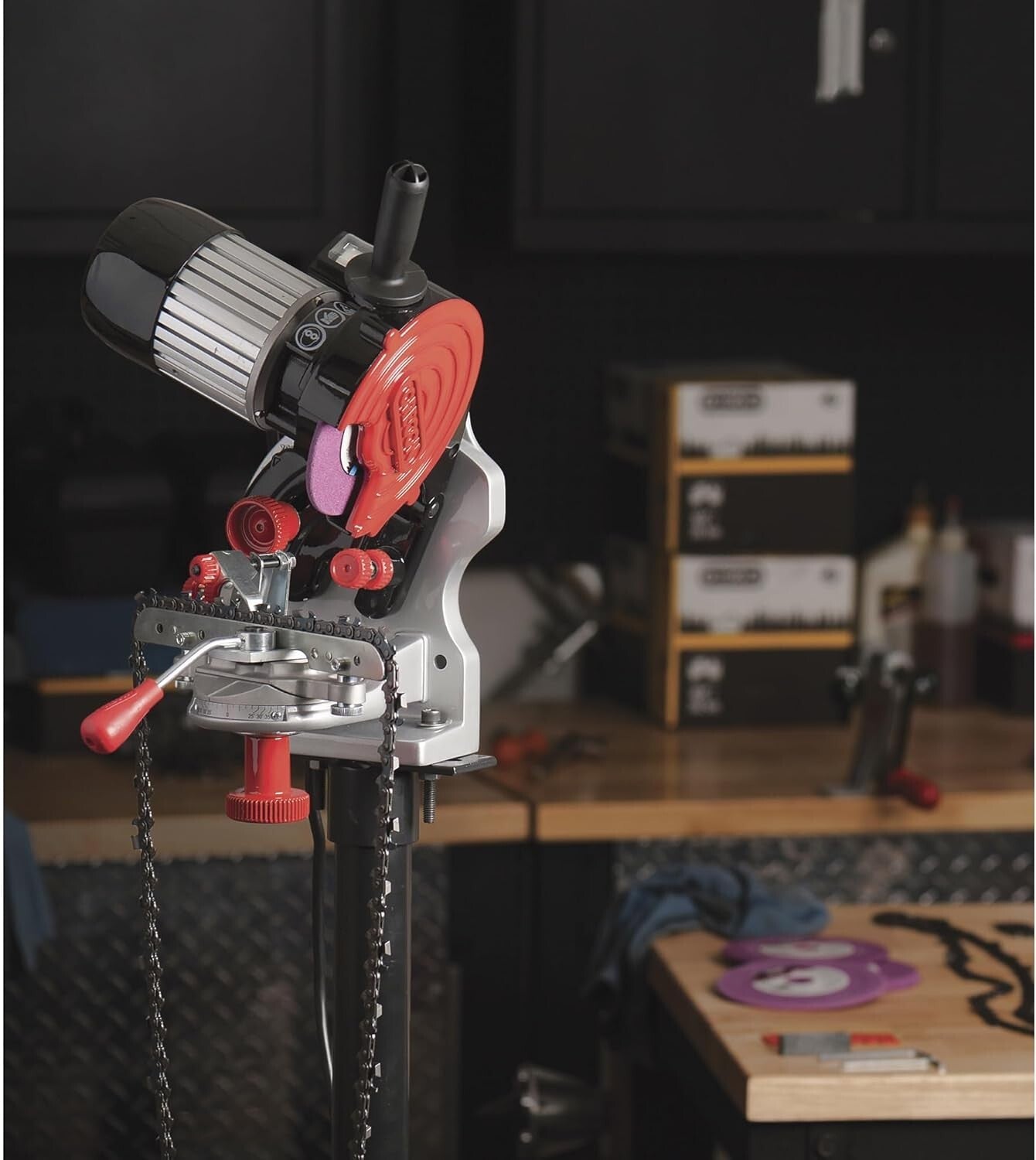 Efficient 120-Volt Bench Grinder & Chainsaw Chain Sharpener with Grinding Discs