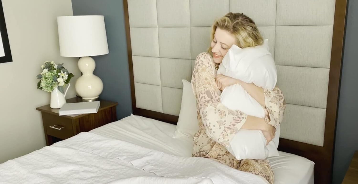 Durable & Skin-Friendly Cotton Pillowcases - Elegant 8-Pack for Luxurious Sleep