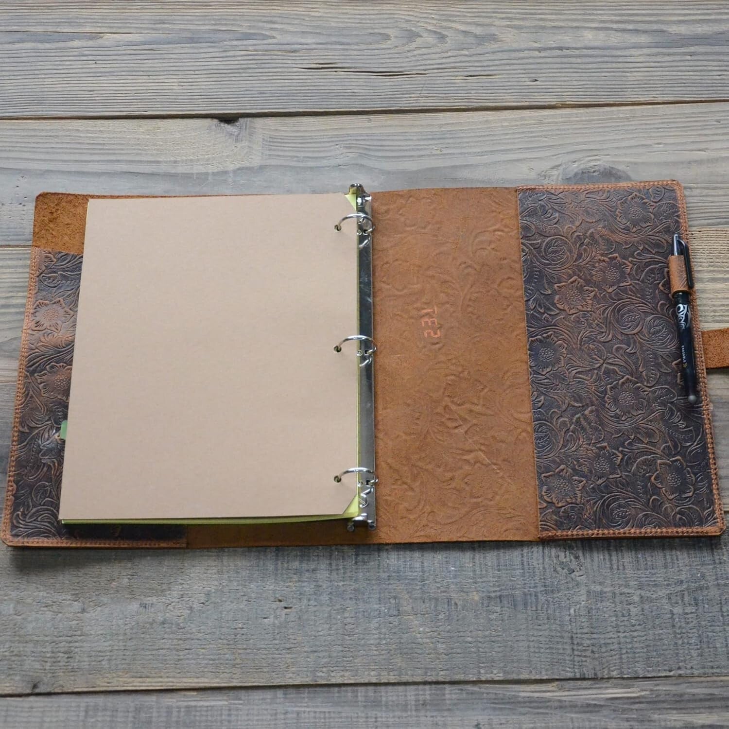 High-Quality Leather A4 Portfolio with Removable 4-Ring Binder – Ideal for Work