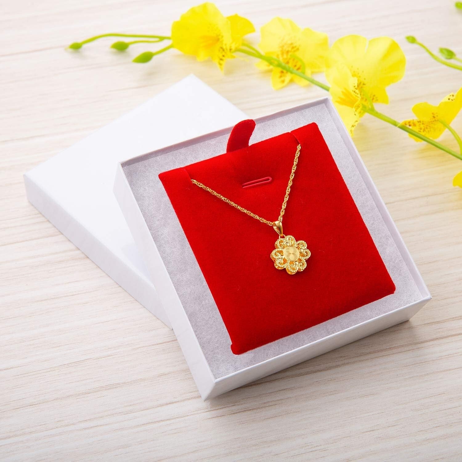 Multi-Use Gift Boxes 3.5x3.5x1 Inch - Perfect for Jewelry, Collectibles, and DIY