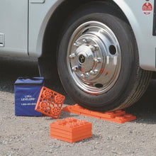 Load image into Gallery viewer, 20 Lynx Levelers - Modular Leveling Kit for RVs &amp; Trailers - Includes Carry Bags