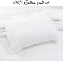 Load image into Gallery viewer, Elegant King Size 3 Piece Cotton Embossed Bedding Set - All Season Comfort