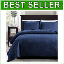 Load image into Gallery viewer, 3-Piece King Size Wave Pattern Quilt Set - Soft &amp; Durable Bedspread for Families