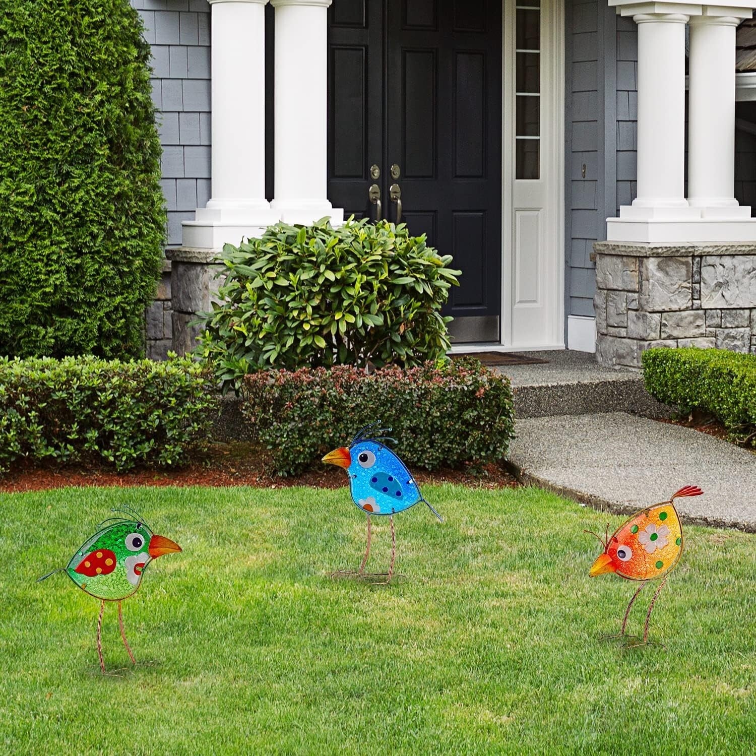 Handcrafted Bird Garden Art - 3PCS of Colorful Yard Statues, Perfect for Gifting