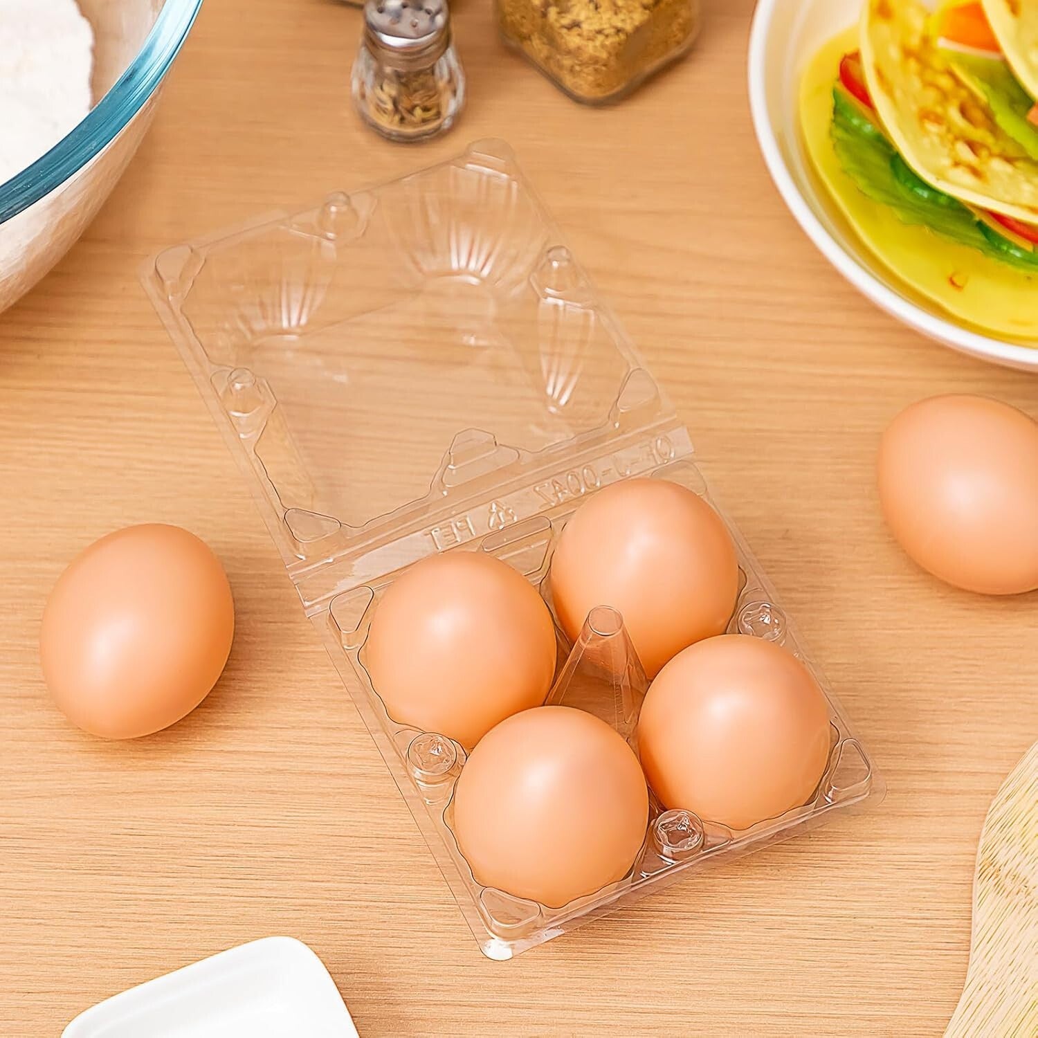 200 Pack Clear Plastic Egg Trays - Stackable & Visible for Easy Egg Handling