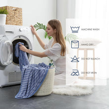Load image into Gallery viewer, Lightweight Cooling Blanket for Hot Sleepers - King Size 90”x108” Availability