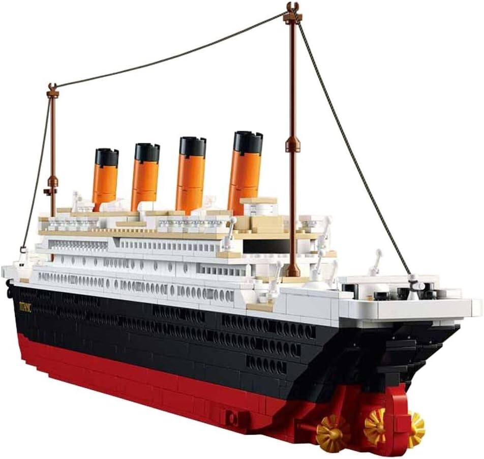 1021-Piece Titanic Block Model Kit with Detailed Instructions - Gift-Ready!
