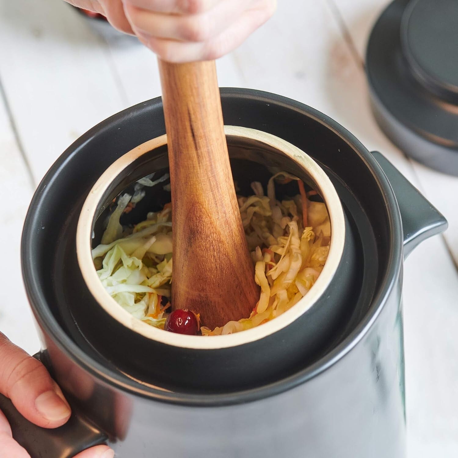 Versatile 1 Gallon Sauerkraut and Kimchi Jar with Acacia Pounder & Recipe Guide