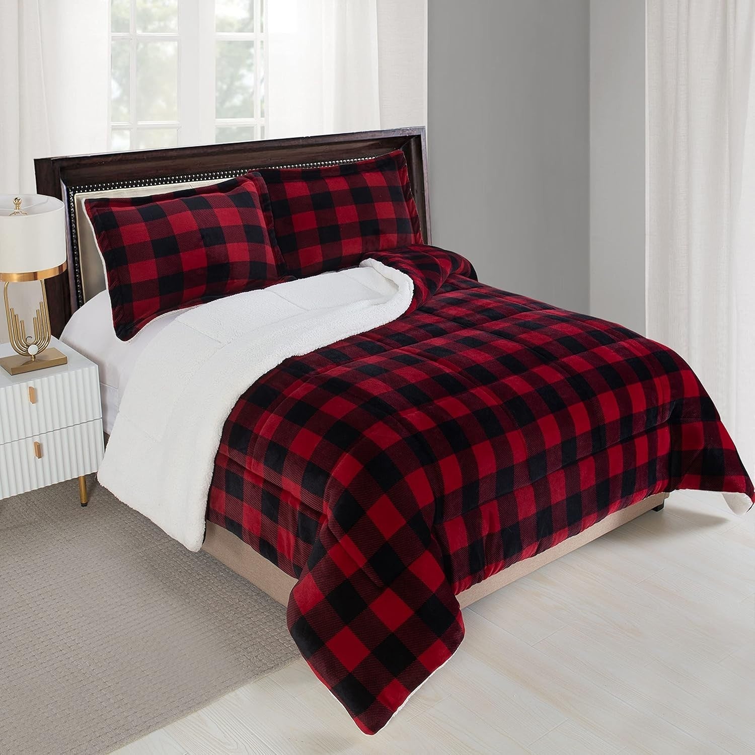 Cozy King Comforter Set - Reversible Micromink Plaid with Pillow Shams, Washable