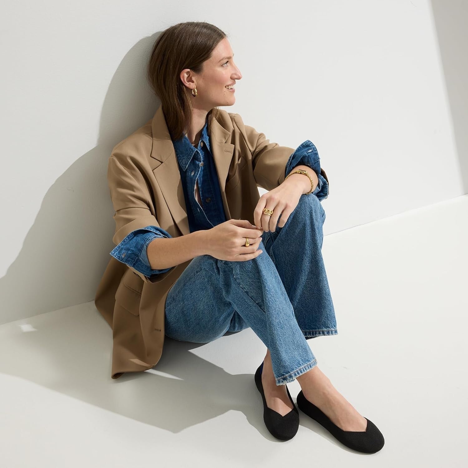 Chic Women's Flats - Classic, Lightweight, and Made from Recycled Materials