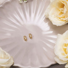 Load image into Gallery viewer, Hypoallergenic 14K Gold Magnetic Clasp with Spring Ring for Easy Jewelry Use