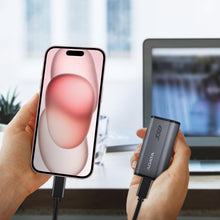 Load image into Gallery viewer, Lightweight 1TB USB-C External SSD - Perfect for Gaming &amp; Cross-Platform Use