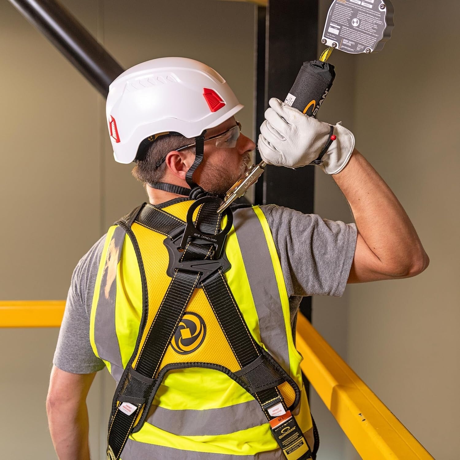 Guardian Halo SRL: 11 ft Self-Retracting Lifeline with Carabiner - ANSI Compl...