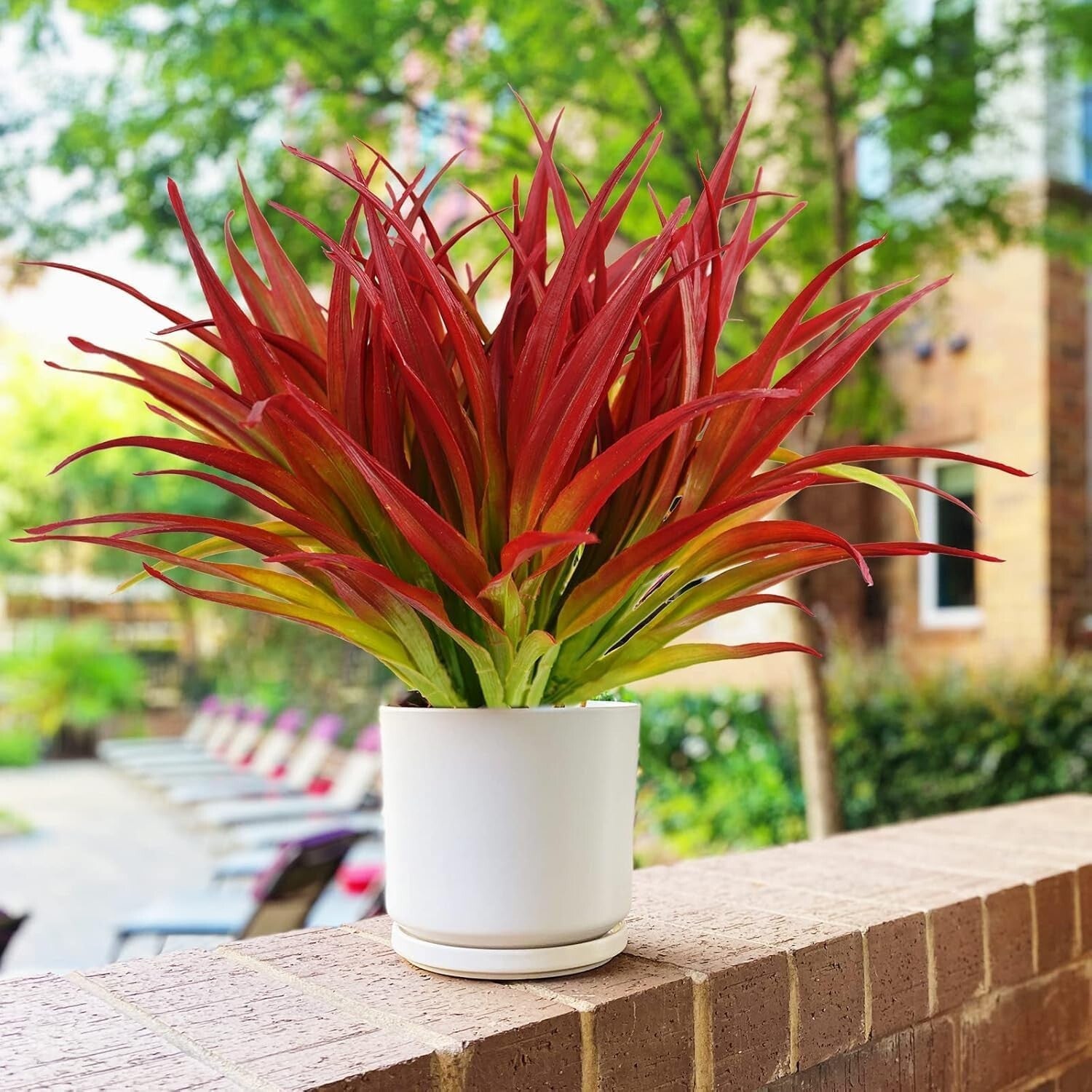 32Pcs UV Resistant Artificial Grass Plants for Stylish Indoor & Outdoor Decor