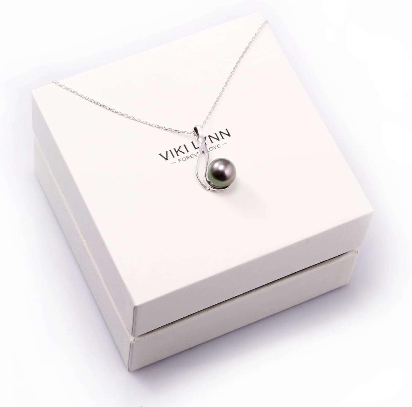 925 Sterling Silver Tahitian Black Pearl Pendant for Women - Timeless Gift