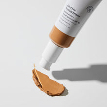 Load image into Gallery viewer, 4-in-1 Oil-Free Tinted Primer with SPF 30 for Flawless Skin - Light Medium
