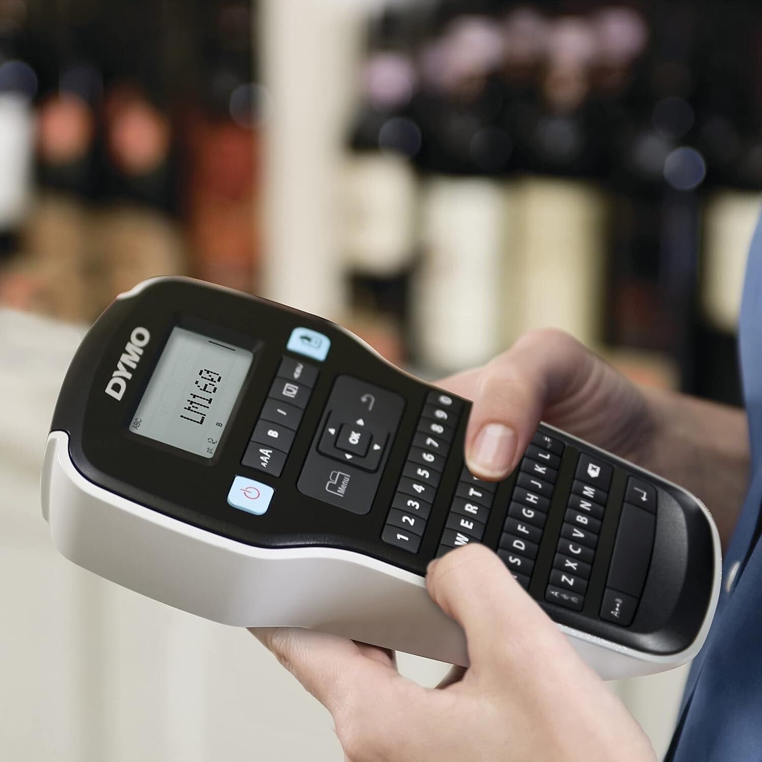 Lightweight LabelManager 160 with Thermal Printing: Easy & Compact Organization