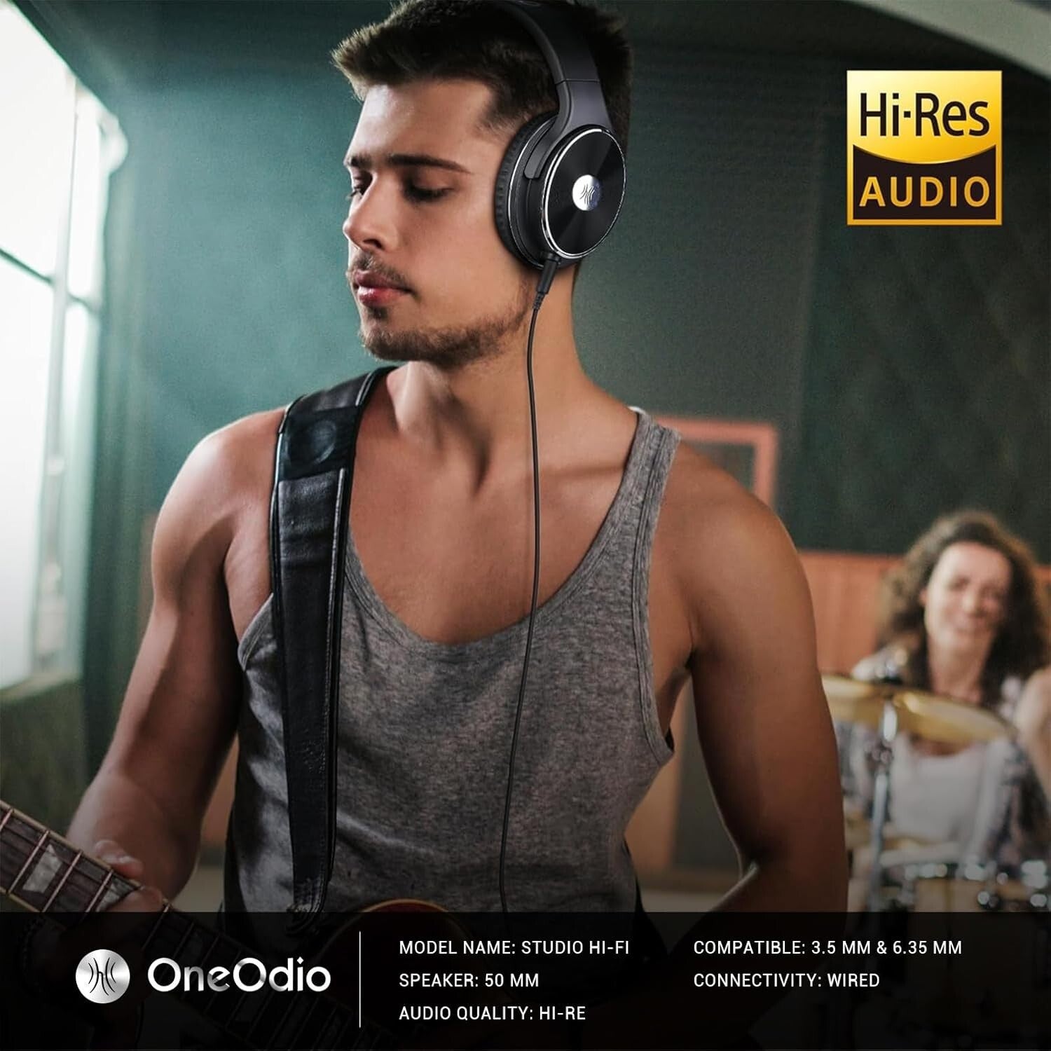 Professional Over-Ear Wired Headphones with Noise Isolation for Musicians