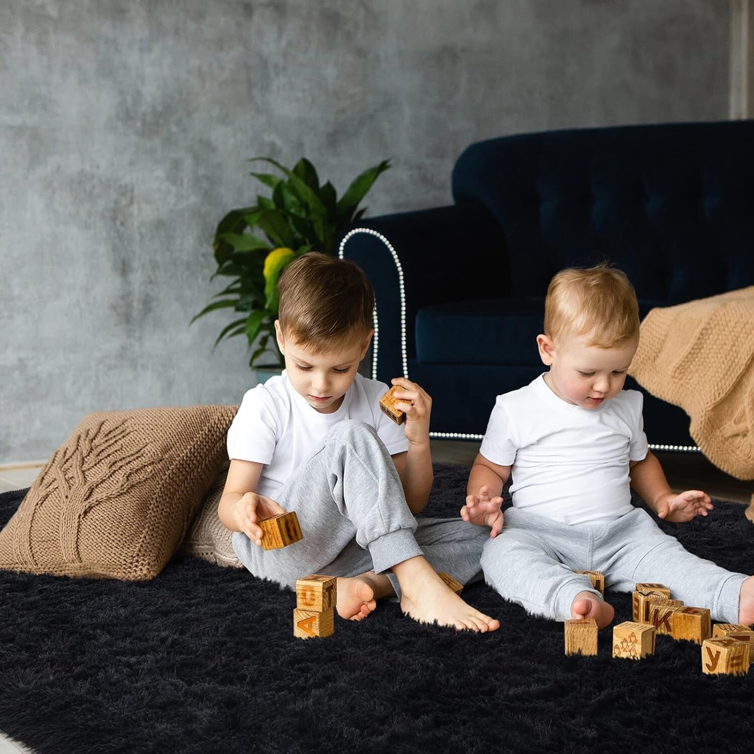 Fluffy Black Area Rug 6' x 9' - Machine Made Soft Rug for Kids & Living Rooms