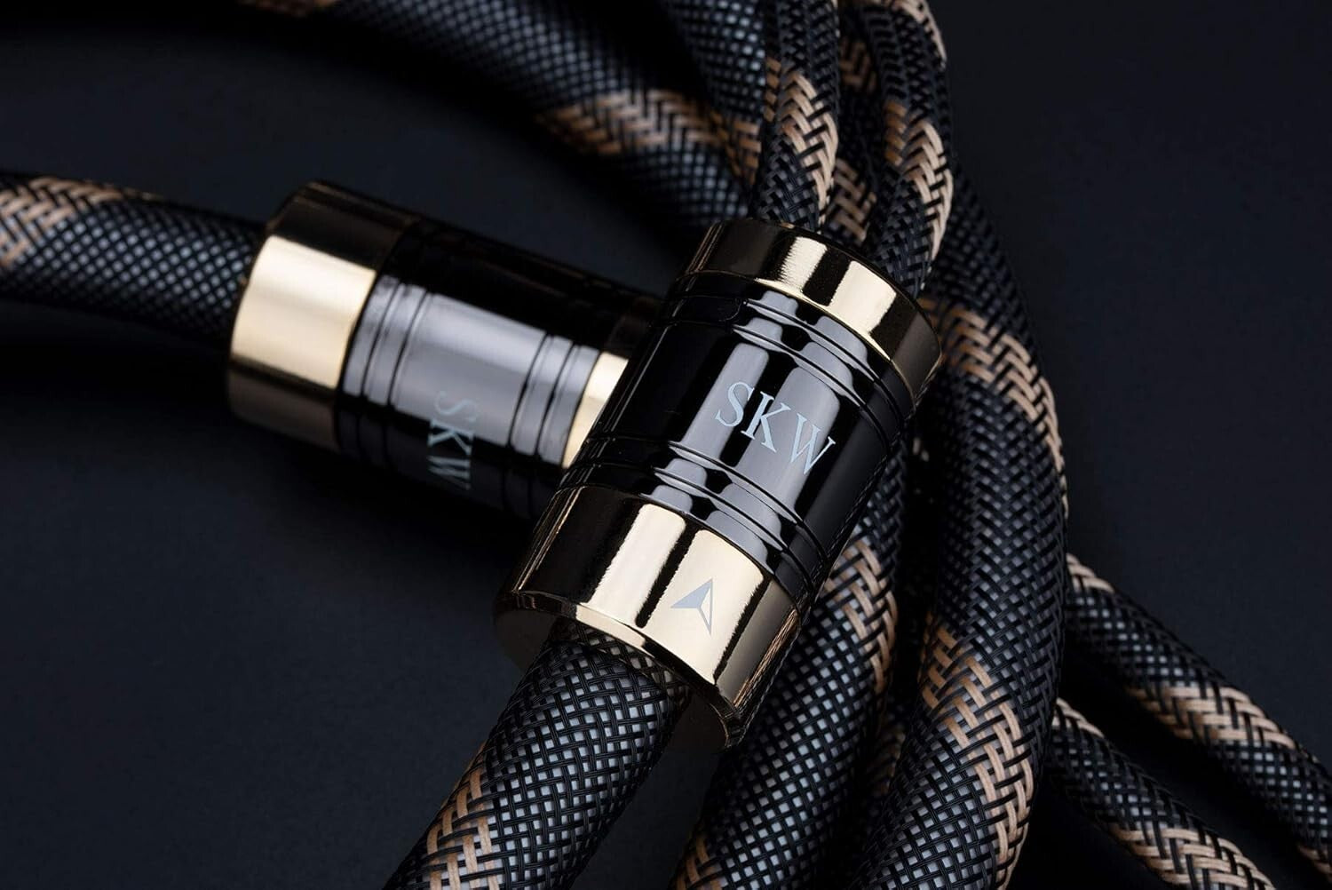 High-Purity Copper Speaker Cable 4.9ft with Gold-Plated Banana & Spade Plugs