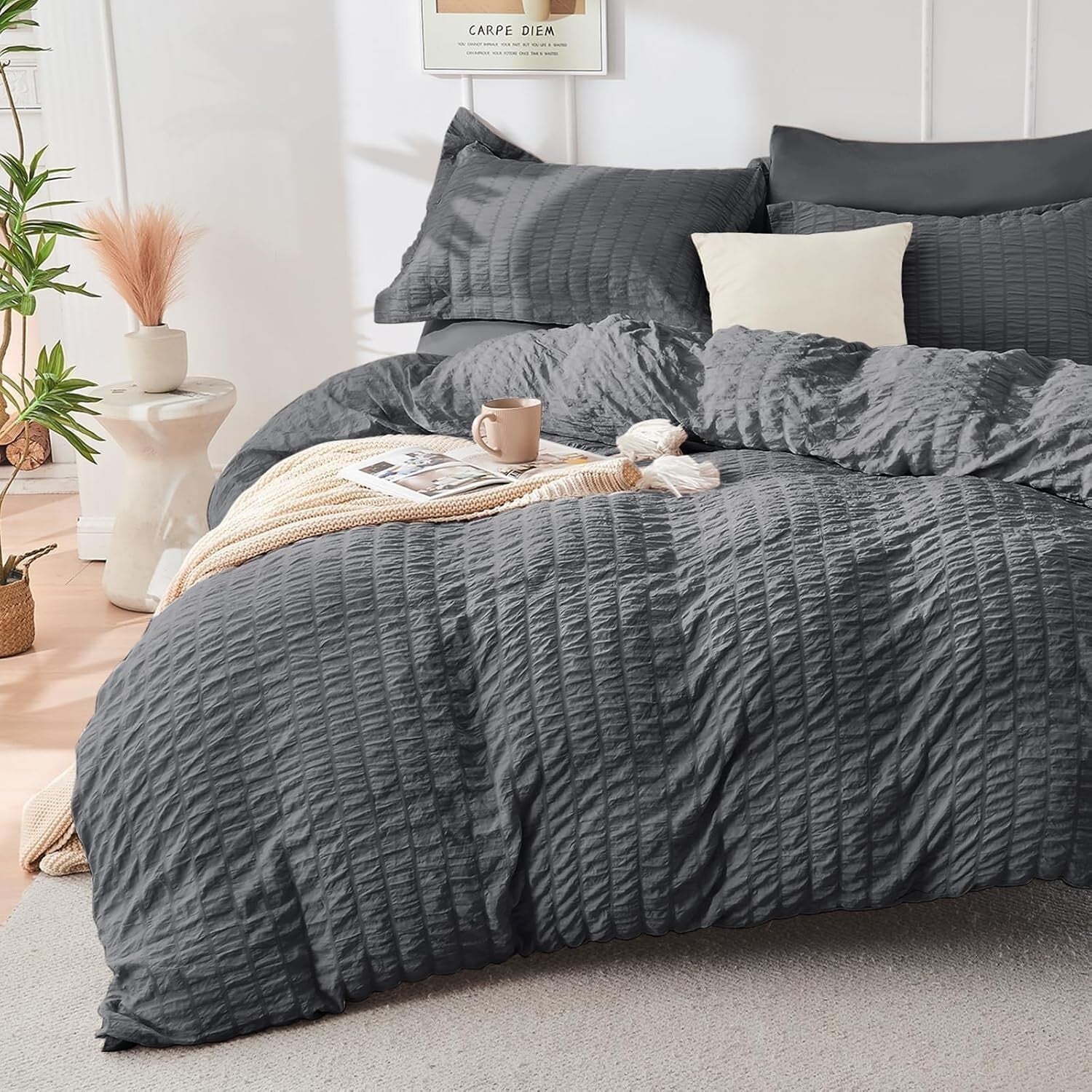 Elegant 7-Piece Dark Grey King Bedding Set - Hypoallergenic & Wrinkle-Resistant