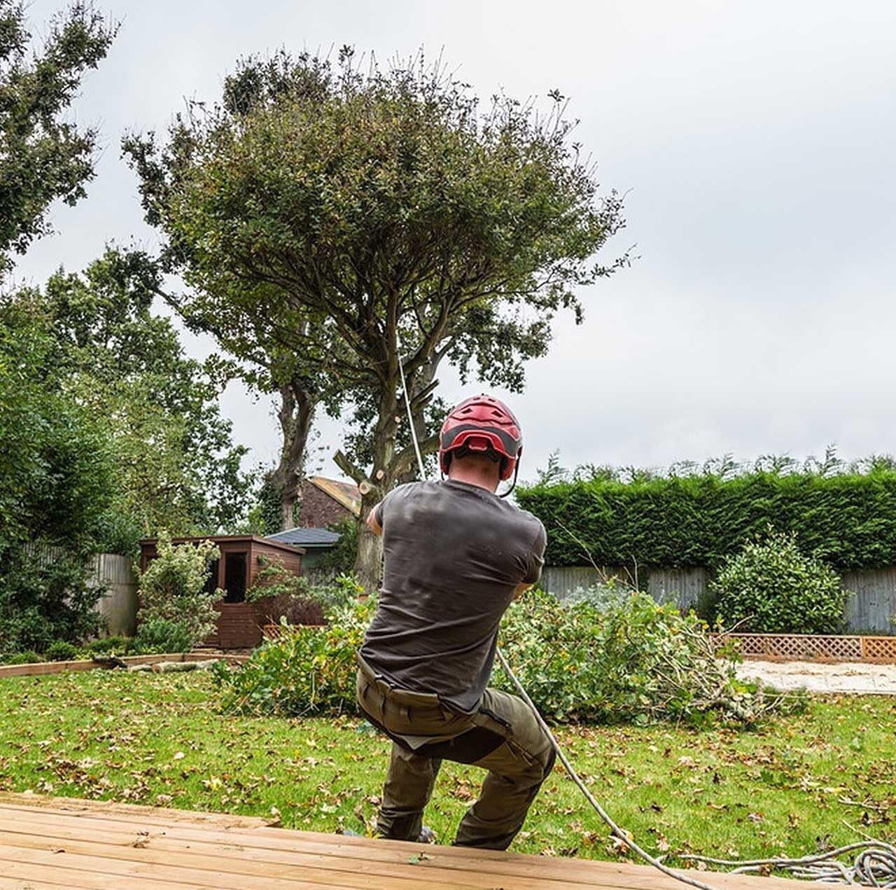 Moisture Resistant Braided Rope 3/8 Inch x 150 Feet - High Strength for Safety