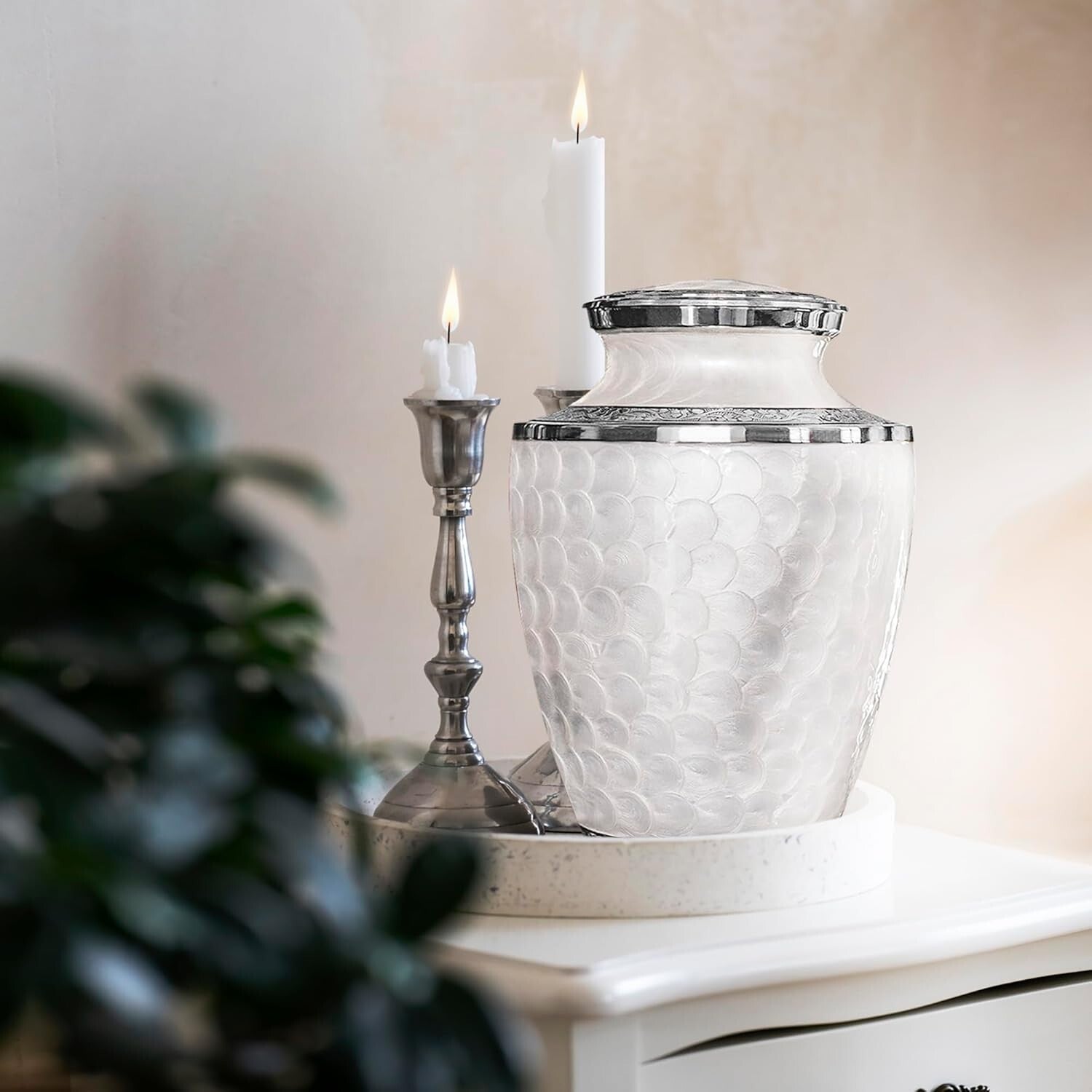 Memorial Urn for Adult Ashes – Extra Large, Secure & Beautifully Handcrafted