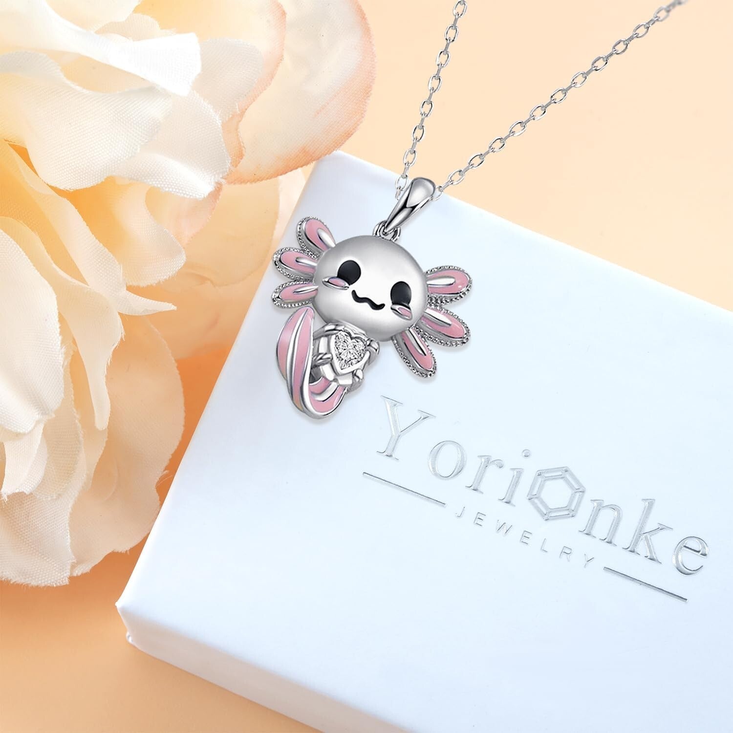 Delicate Axolotl Necklace in 925 Sterling Silver - Perfect Gift for Any Occasion