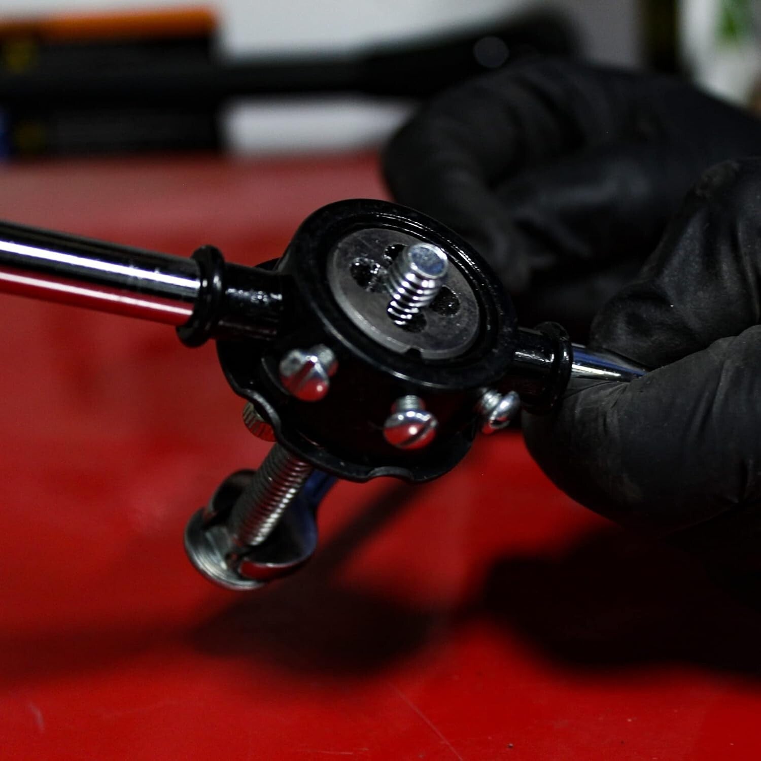 Durable 60-Piece Rethreading Kit for Metric and SAE Threads - Includes Case