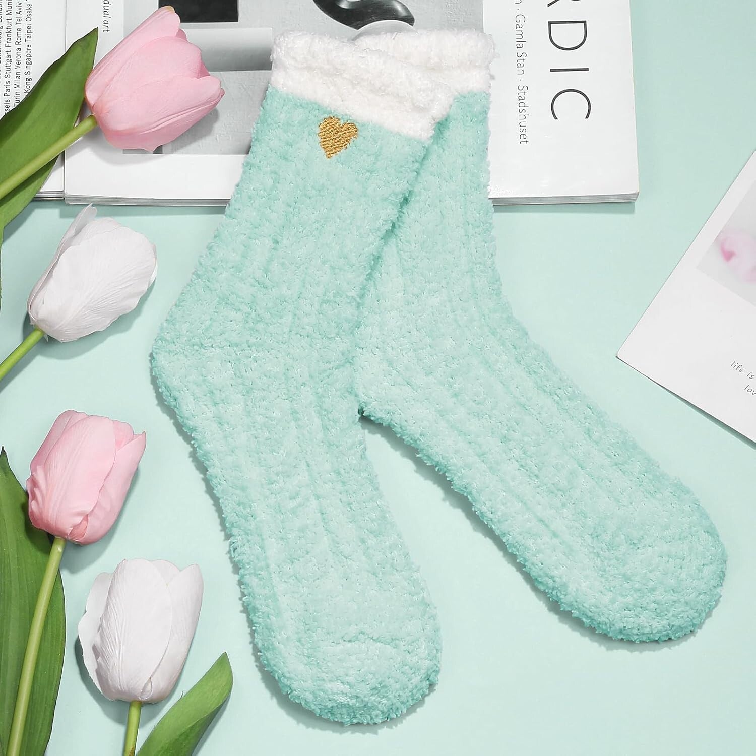 Unique Birthday Gifts for Women: Ocean Relaxing Spa Basket with Flannel Blankets