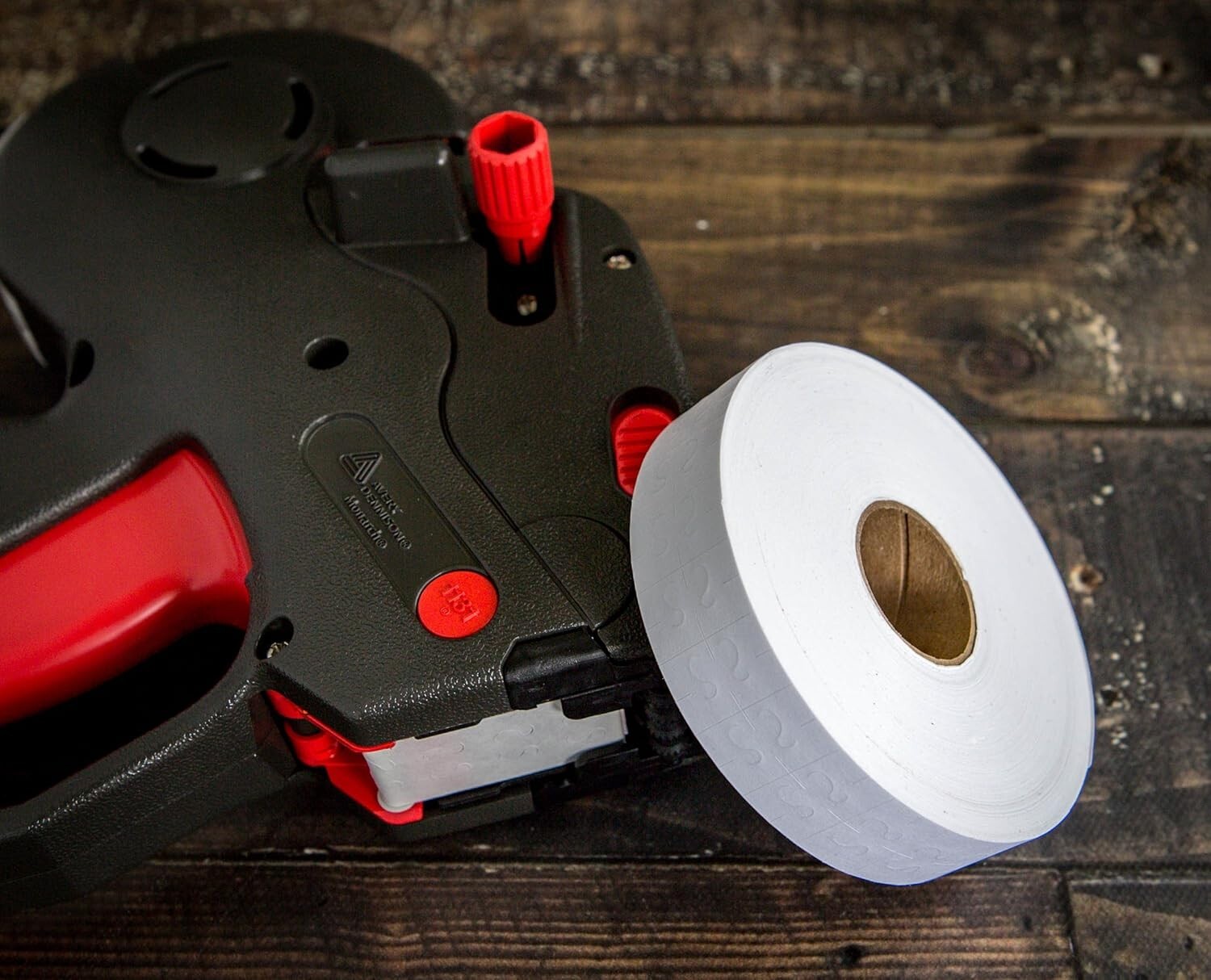 Customizable Pricing Gun Starter Kit with 10,000 Labels - Durable & Easy to Use