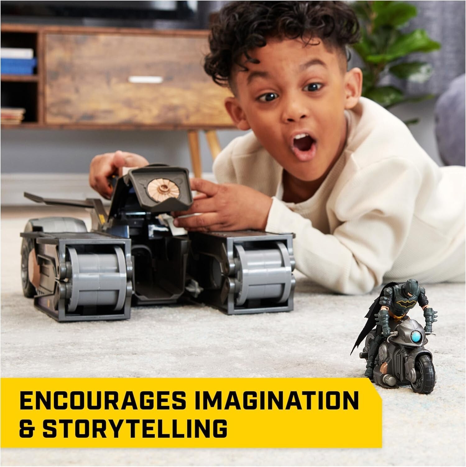 Epic 4-in-1 Gotham City Guardian Playset: Transforming Mech Batman with Lights