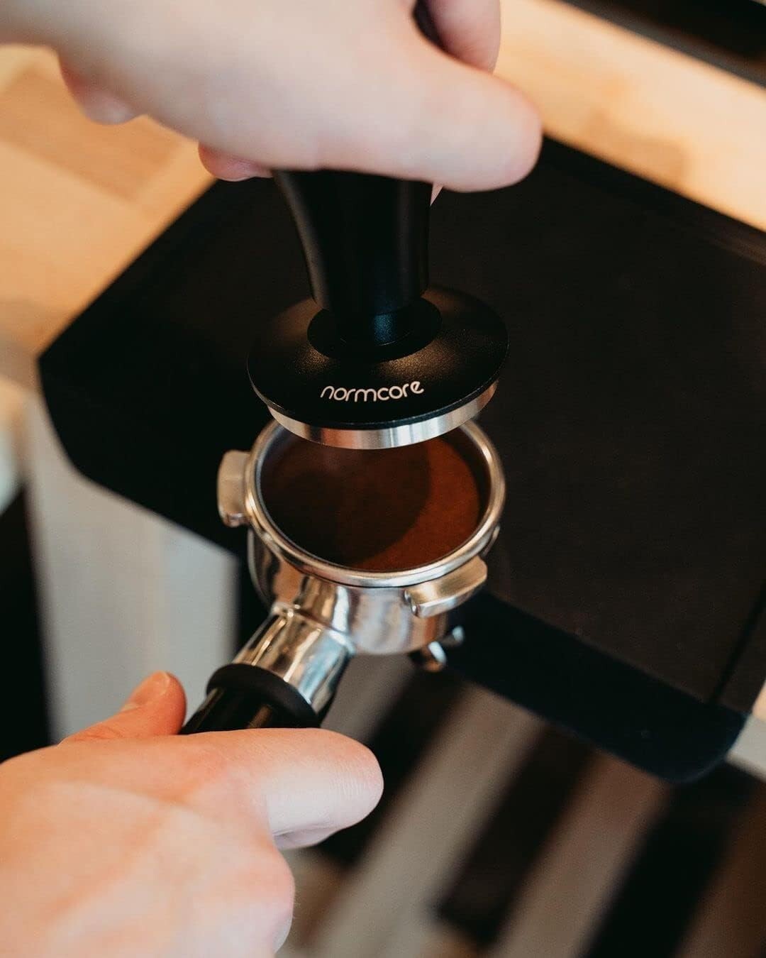 V4 Spring-Loaded Coffee Tamper for Baristas - 3 Interchangeable Pressure Springs