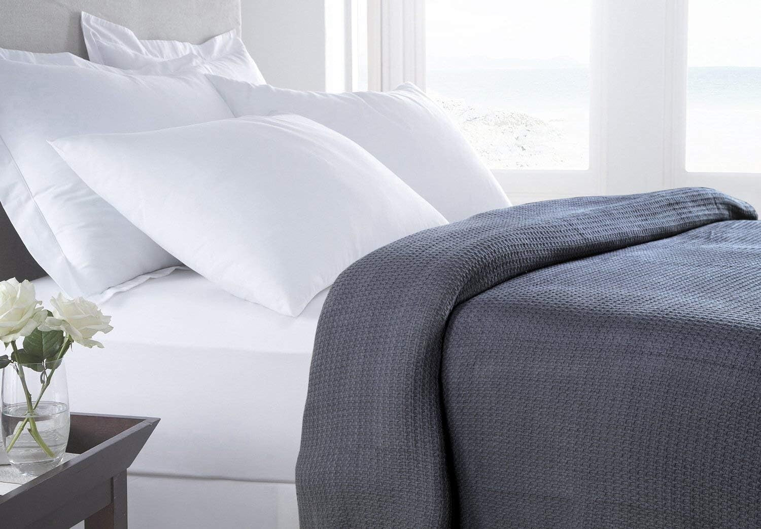 Durable Cozy Cotton Blankets King Size - Ideal for Reading, Napping, or Working