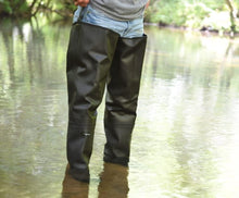 Load image into Gallery viewer, Versatile Ranna II Water-Resistant Fishing Waders - Ideal for Outdoor Activities