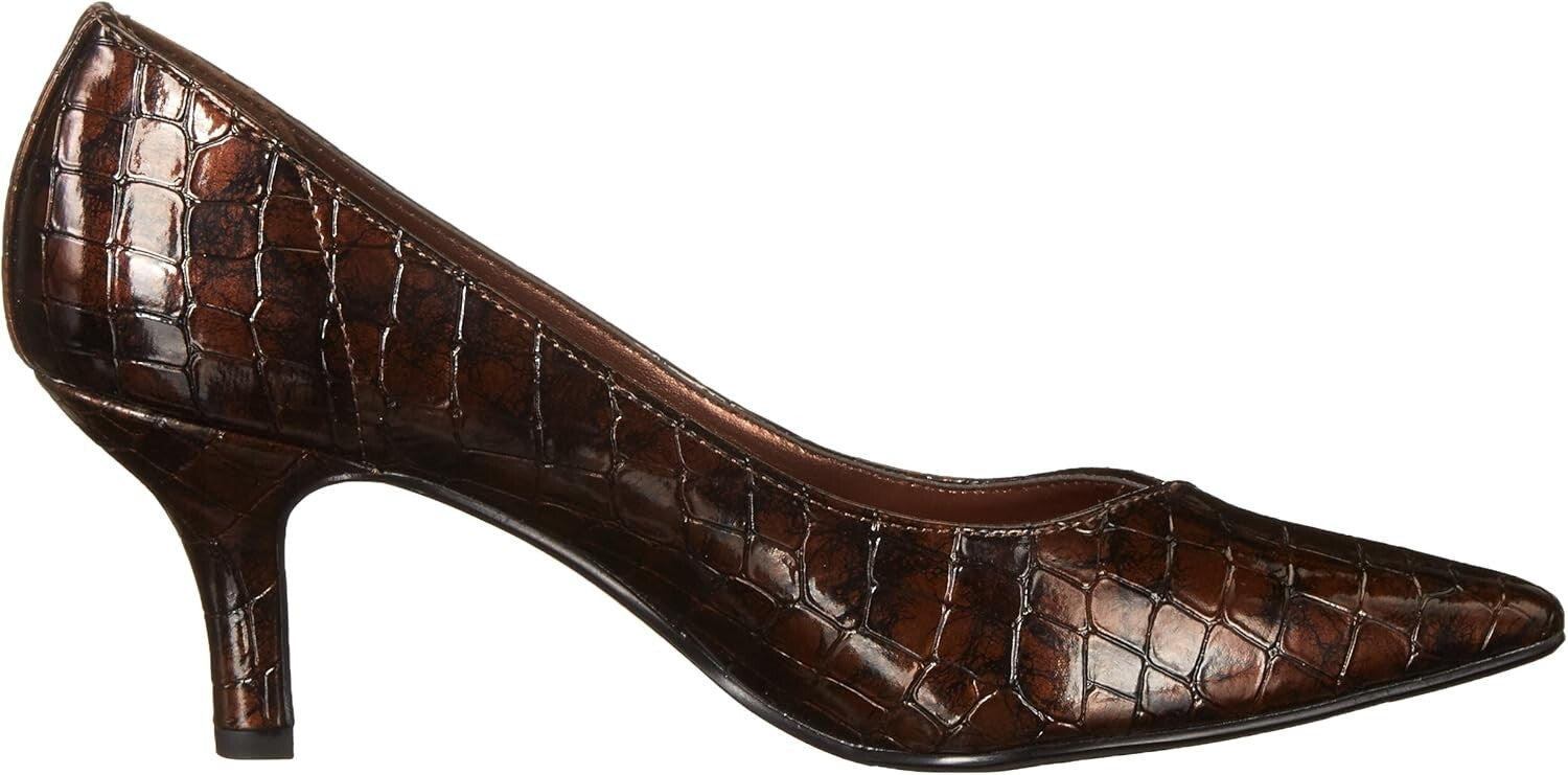 Chic Women's Bronze Pump with Lightweight Design - Comfort Fit, Size 8 X-Wide